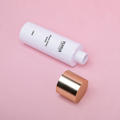 150-ml-Kunststoffverpackungsflaschen, mattierte, klare, kundenspezifische Farbe mit Alu-Goldkappe
