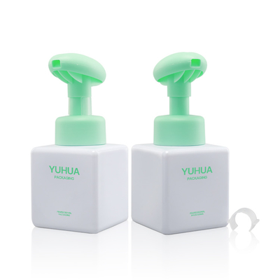 Ein guter Preis. Leerer Quadrat-Schaum-Gesichts-Reiniger der Flüssigseife-Bottle100ml 120ml 150ml 250ml Online