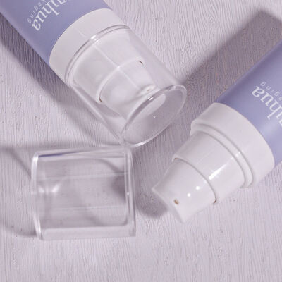 Recycelbare Plastik-Lotionflasche mit luftloser Pumpe und Schraubkappe für die Verpackung von Kosmetikserum-Toner und den individuellen Logodruck