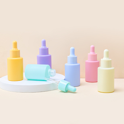 Himmel-blaues Farbglasserum-Tropfflasche-Haar-Öl, das 30ml verpackt
