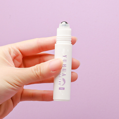 Plastikrolle 10ml 15ml pp. auf Flaschen-weiße Farbe kundengebundenem Logo