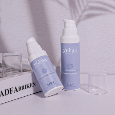 Recycelbare Plastik-Lotionflasche mit luftloser Pumpe und Schraubkappe für die Verpackung von Kosmetikserum-Toner und den individuellen Logodruck